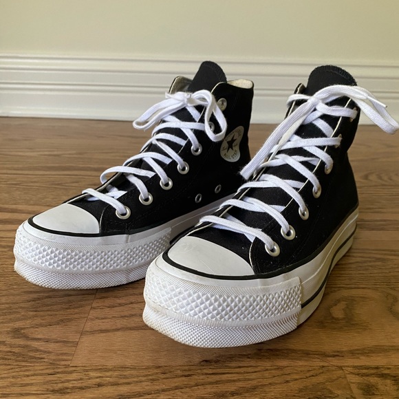 chuck taylor all star canvas